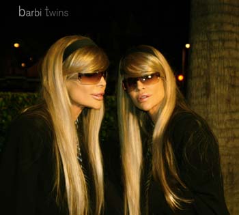 headshot_lintroller_barbi_twins