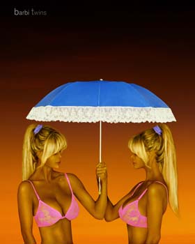 umbrella_barbi_twins